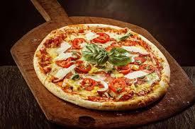 比萨店如何做才能吸引人