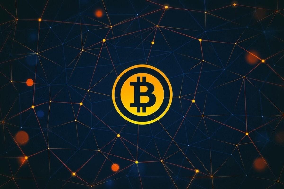 美股小盘股指数创历史新高，一个被忽视的加密周期信号